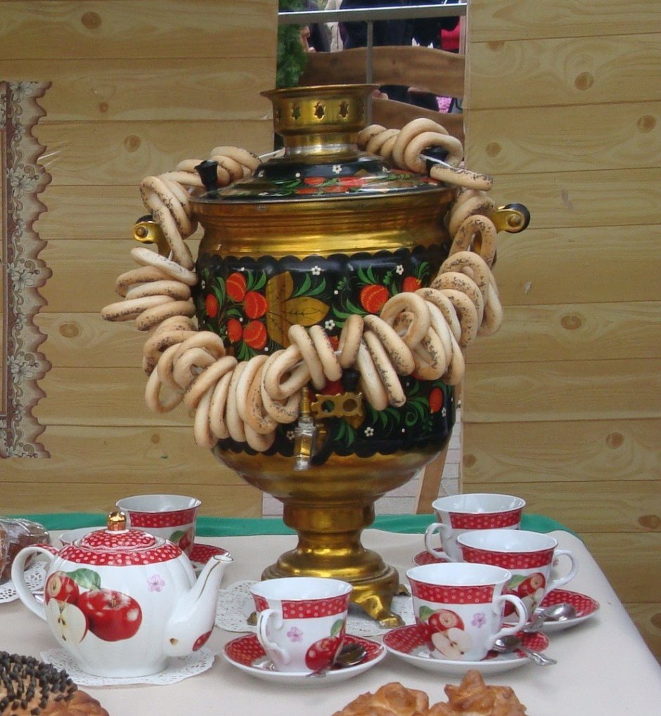 Самовар с баранками