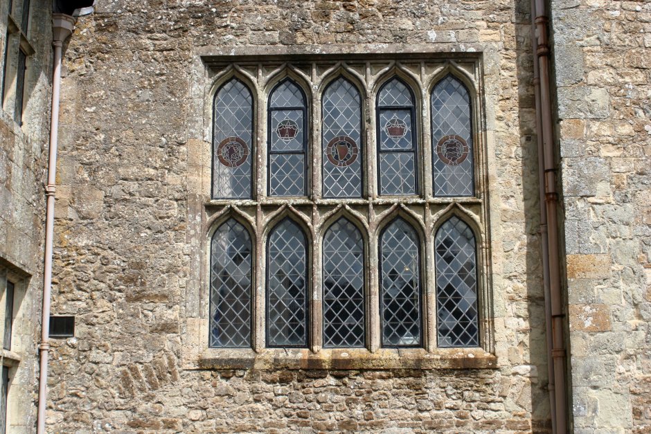 Средневековые окна в домах