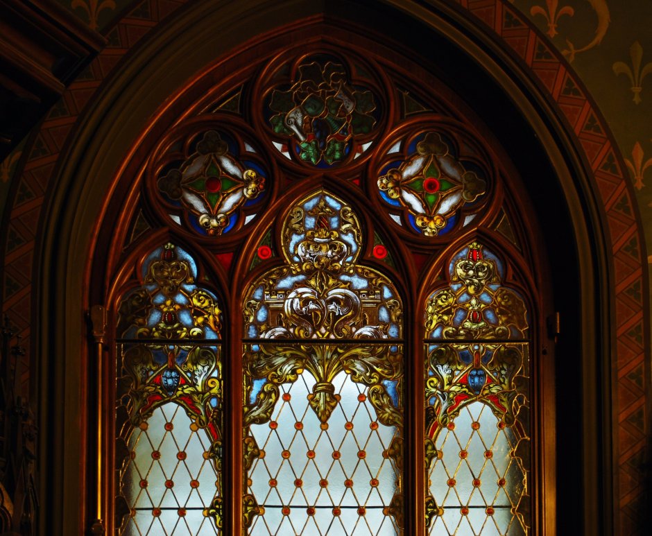 Витражные окна в особняке а.ф. Кельха
