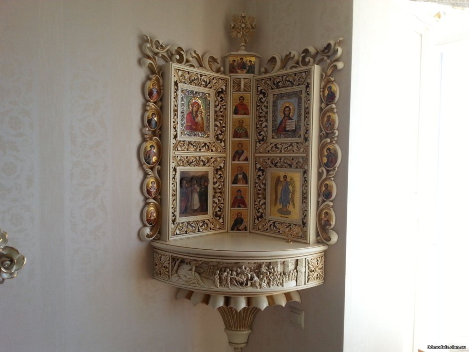 Алтарь угловой