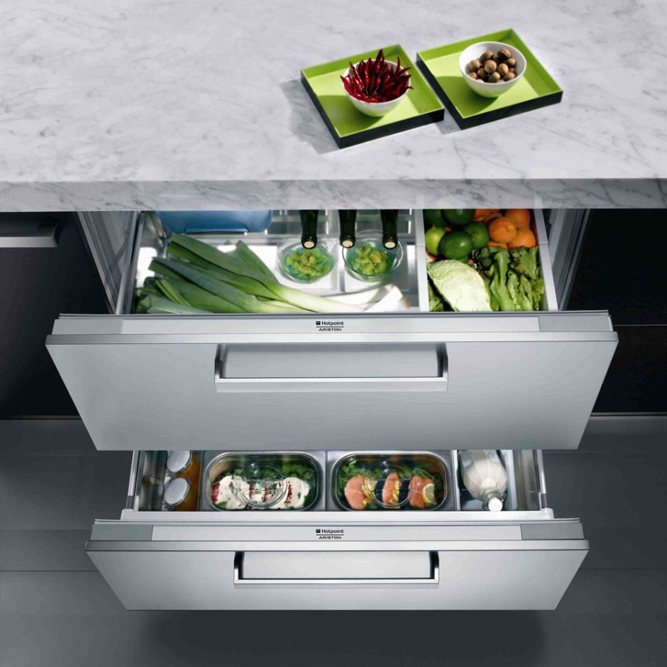Холодильник Hotpoint-Ariston BDR 190