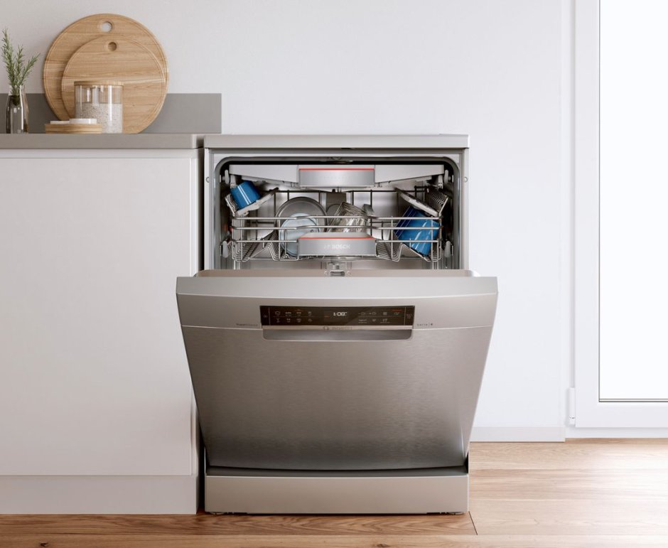 Встроенная посудомоечная машина бош