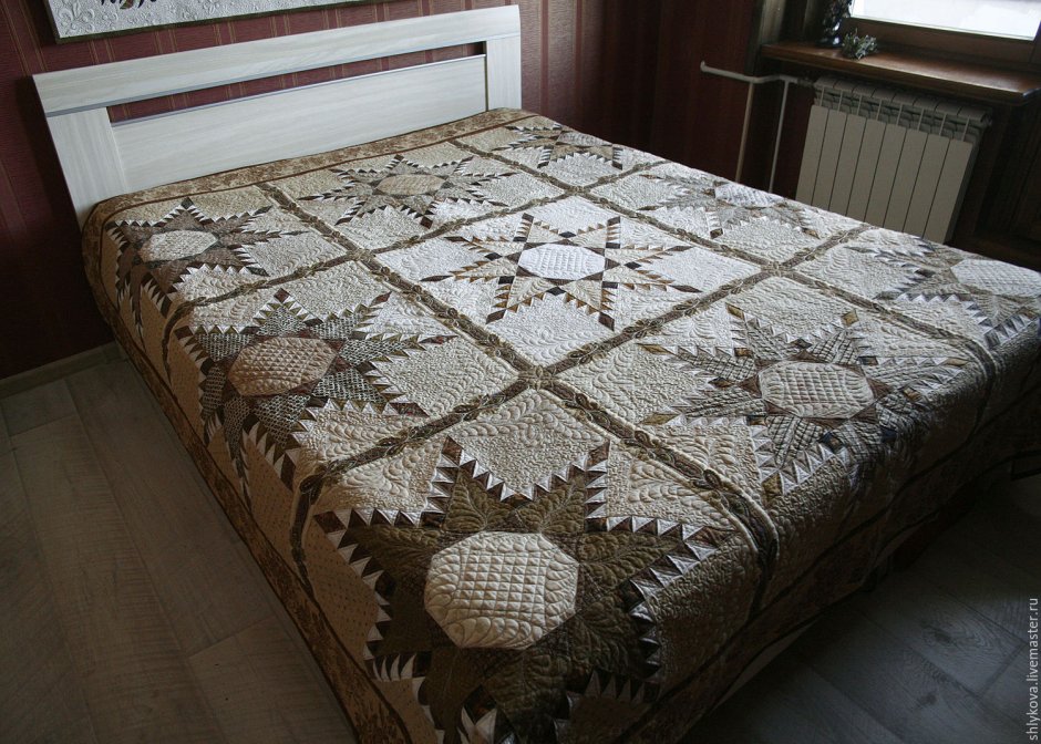 Вязаное покрывало на кровать