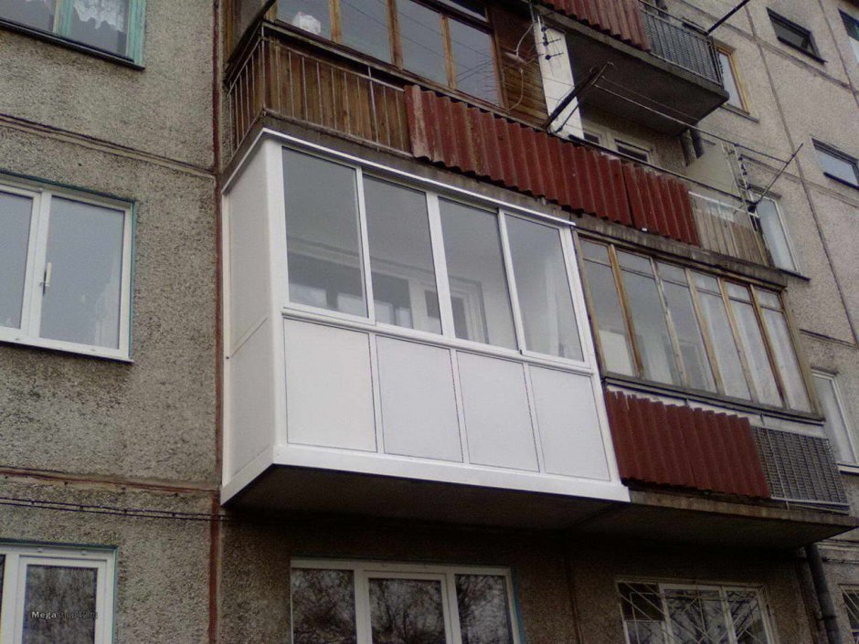Балкон в панельном доме