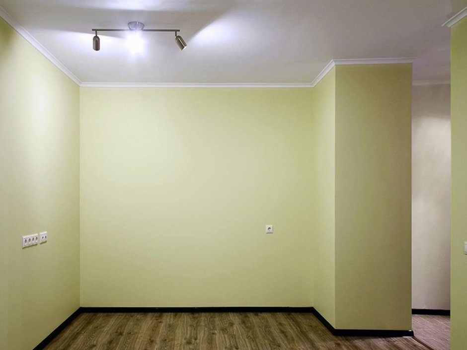 Покрашенные стены в квартире