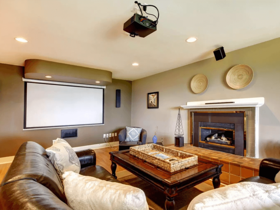Проектор Home Theater