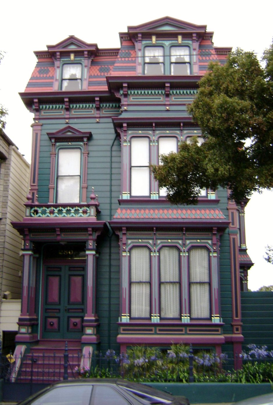 Дом в викторианском стиле Сан-Франциско