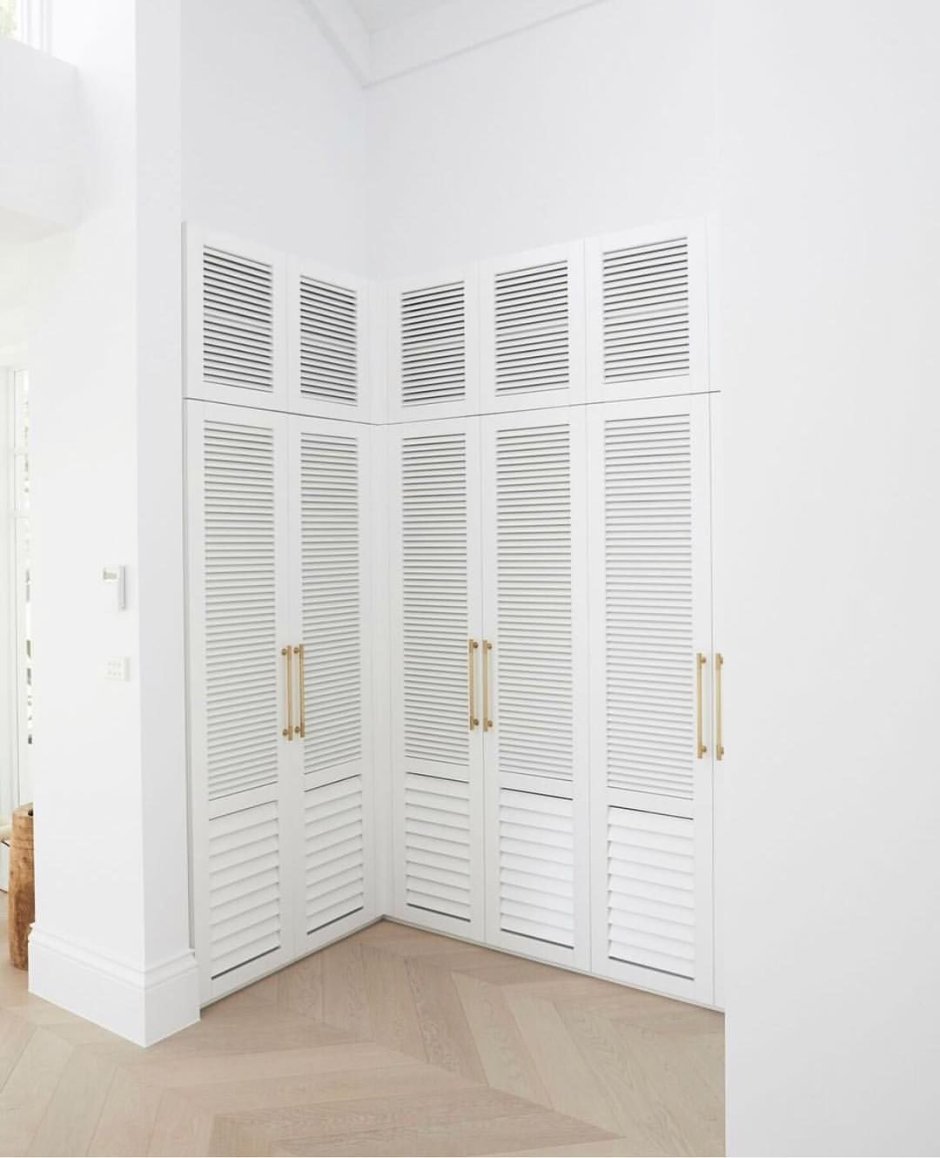 Louver like Doors