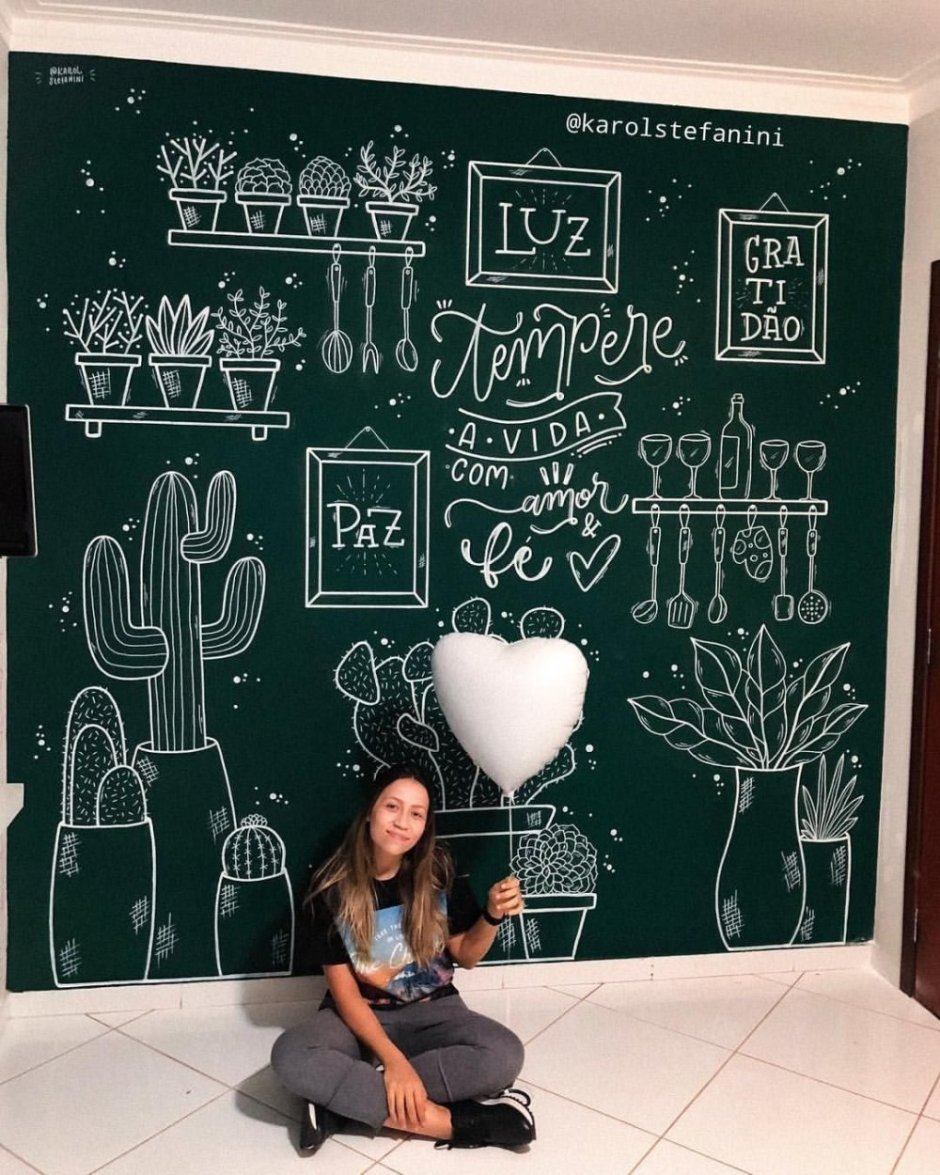 Грифельная доска в школе