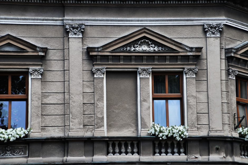 Фасады старых зданий
