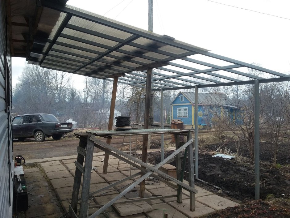 Навес из уголка