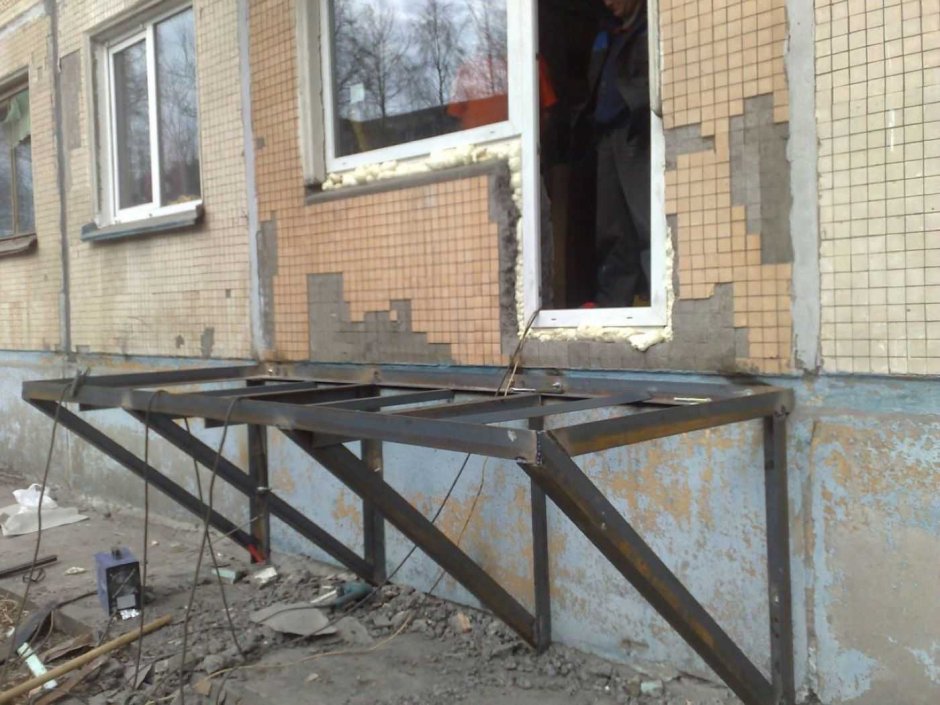 Навесной балкон