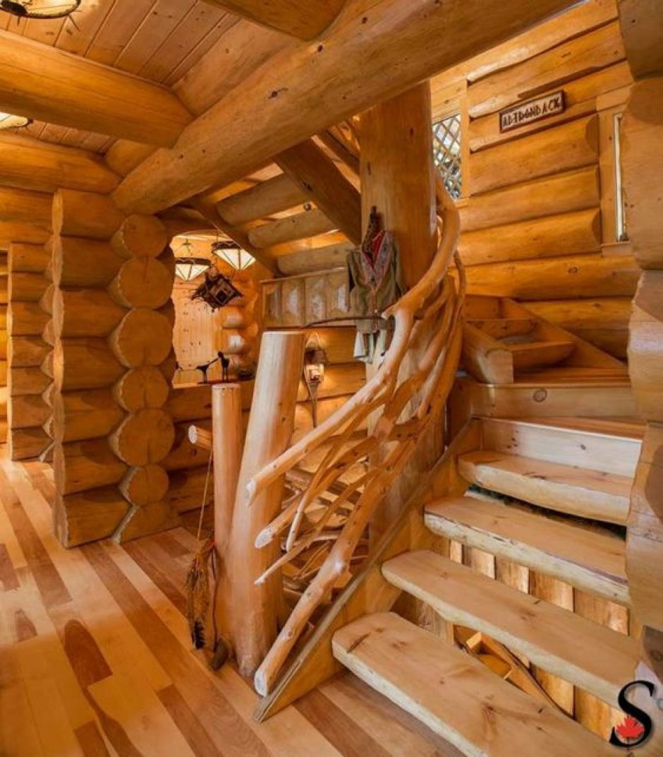 Деревянные лестницы из бревна