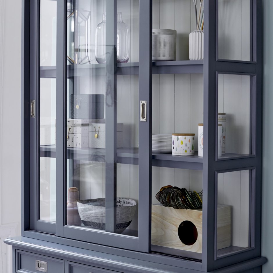 Geschirrschrank