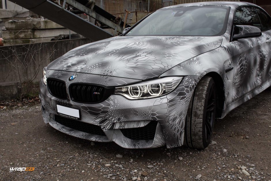 BMW m4 камуфляж