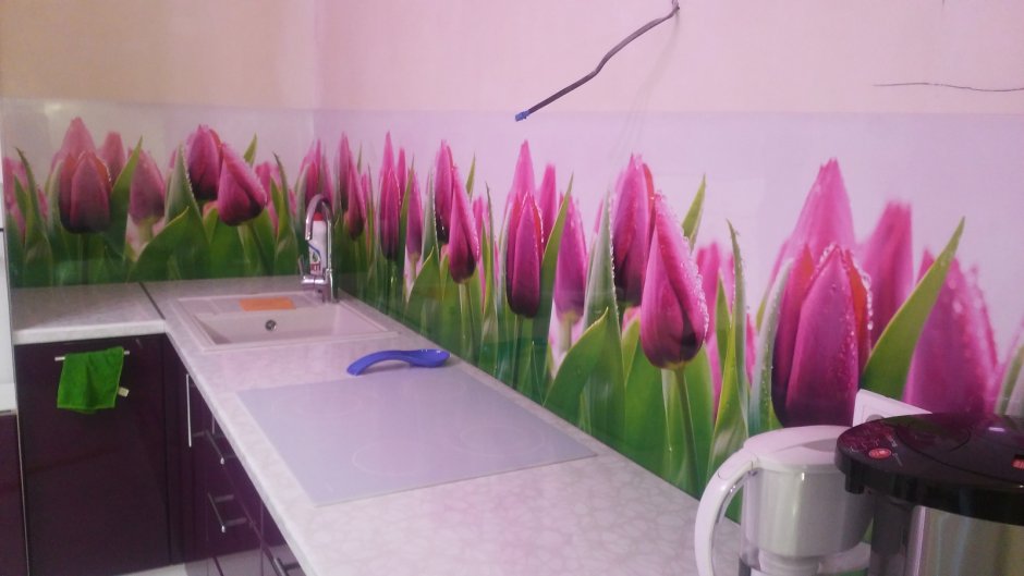 Панель АБС "тюльпаны" (фартук) (3,0*0,6м) *1