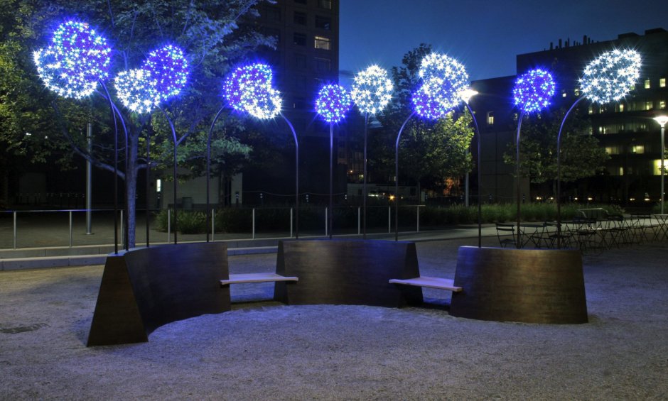 Lighting of Sculpture Outdoor
