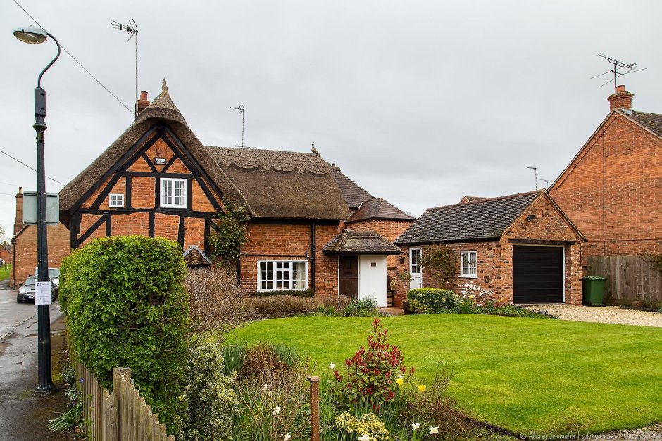 Деревня Stoneleigh Англия