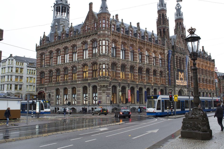 Амстердам Нанкин здание