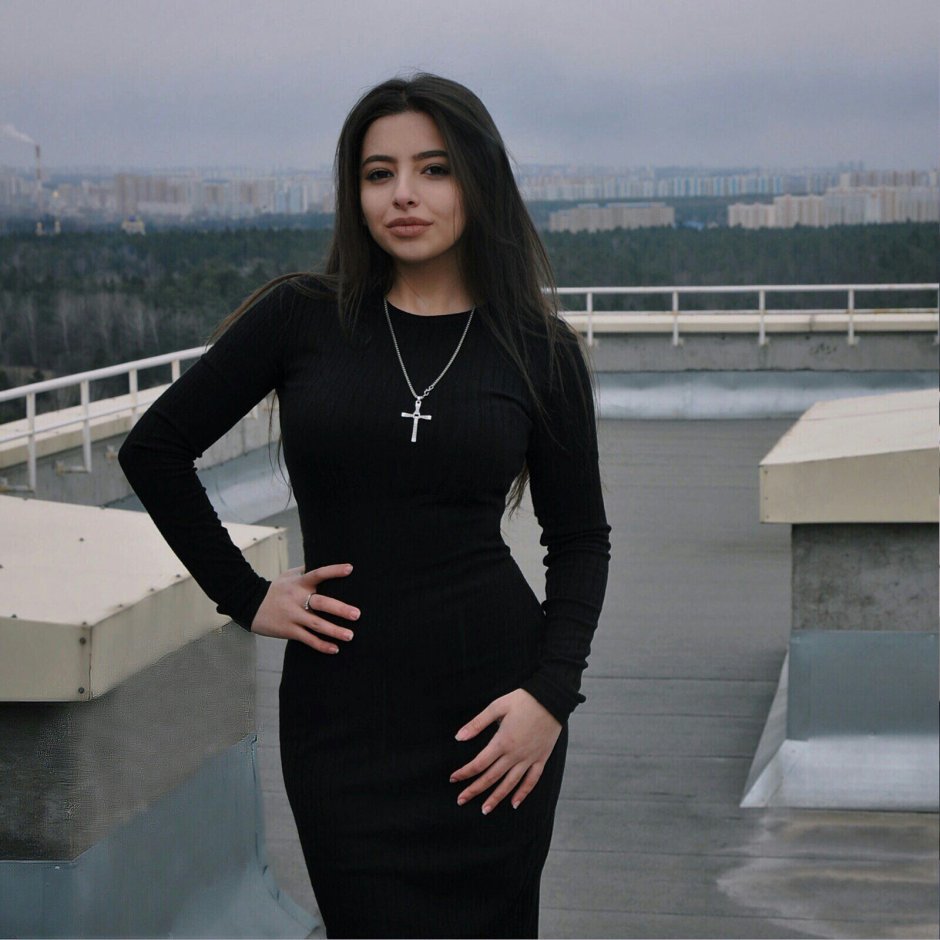 Красивые армянские девушки