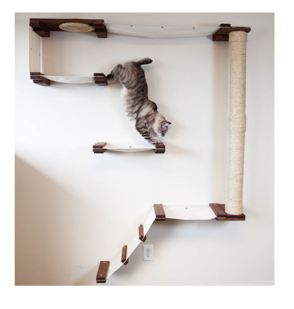 Игровой комплекс для кошек на стену