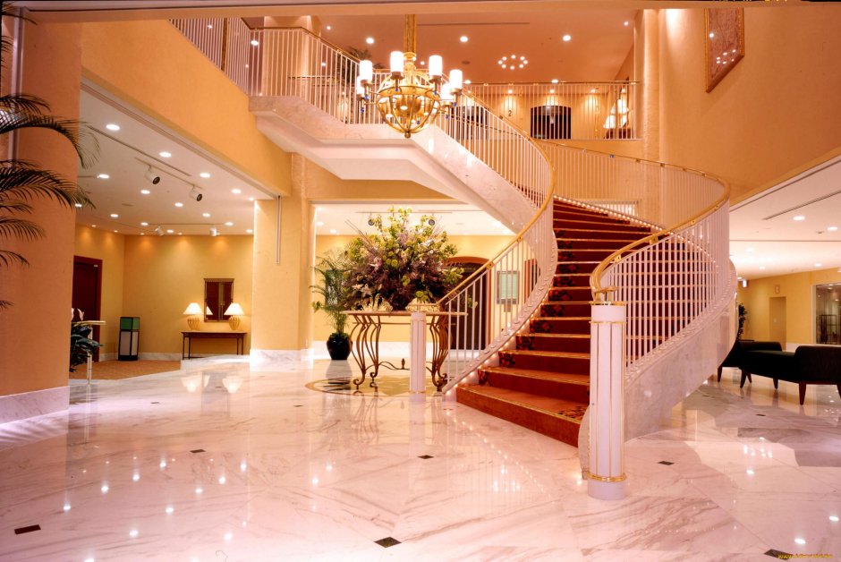 Лестница в гостинице