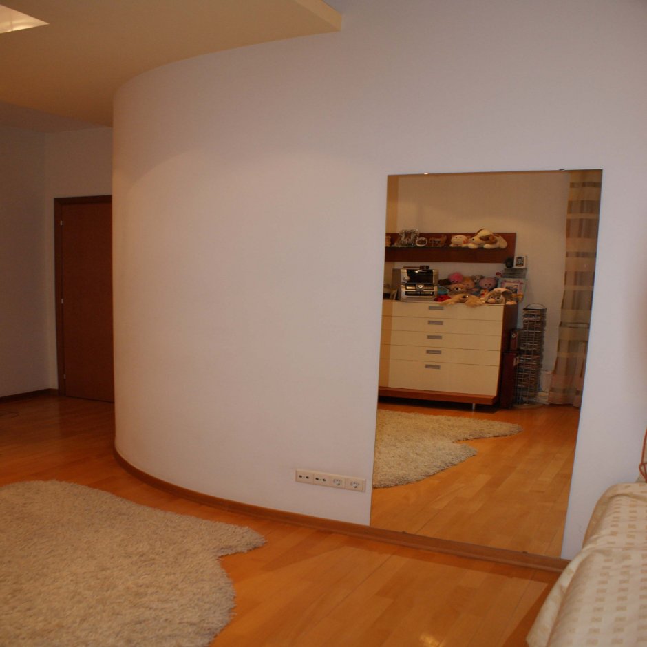 Комната со срезанным углом