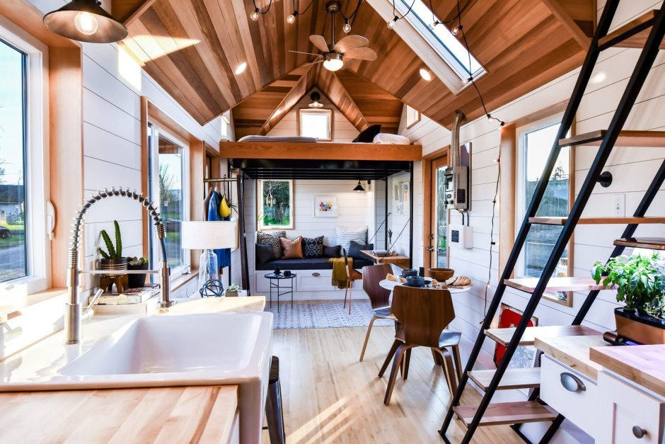 .Tiny House в стиле барнхаус
