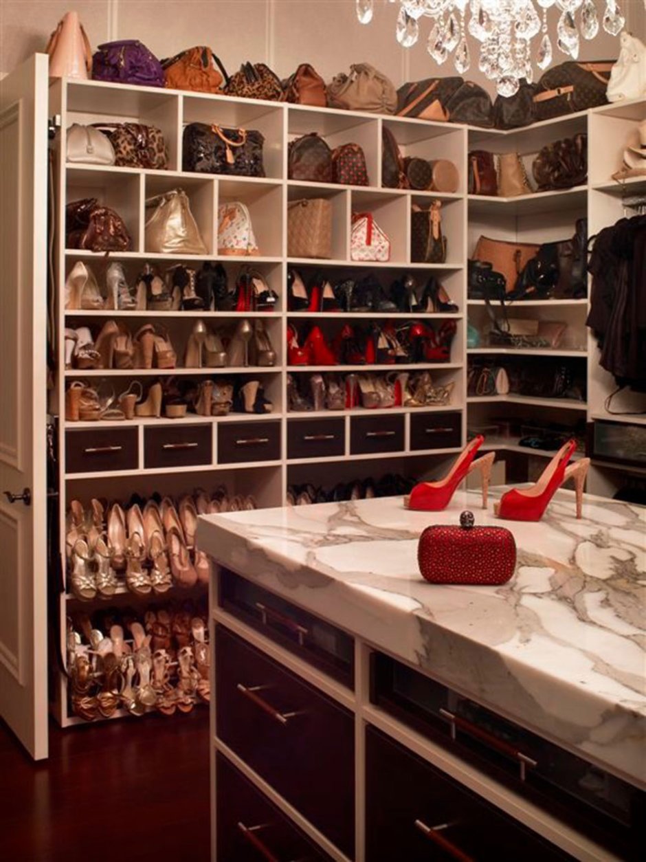 Luxury Shoe Storage