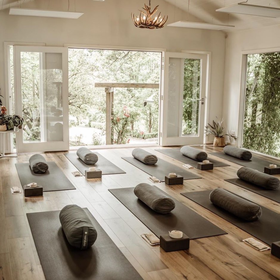 Peninsula Studio