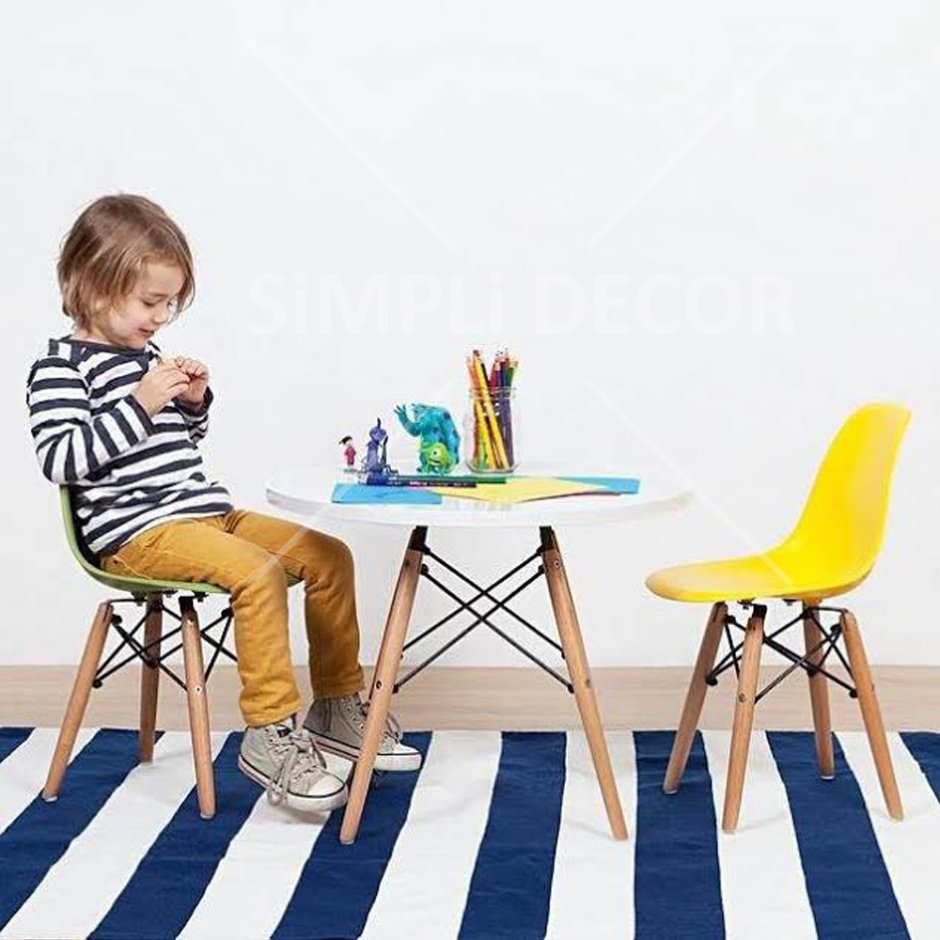 Стул детский Eames DSW