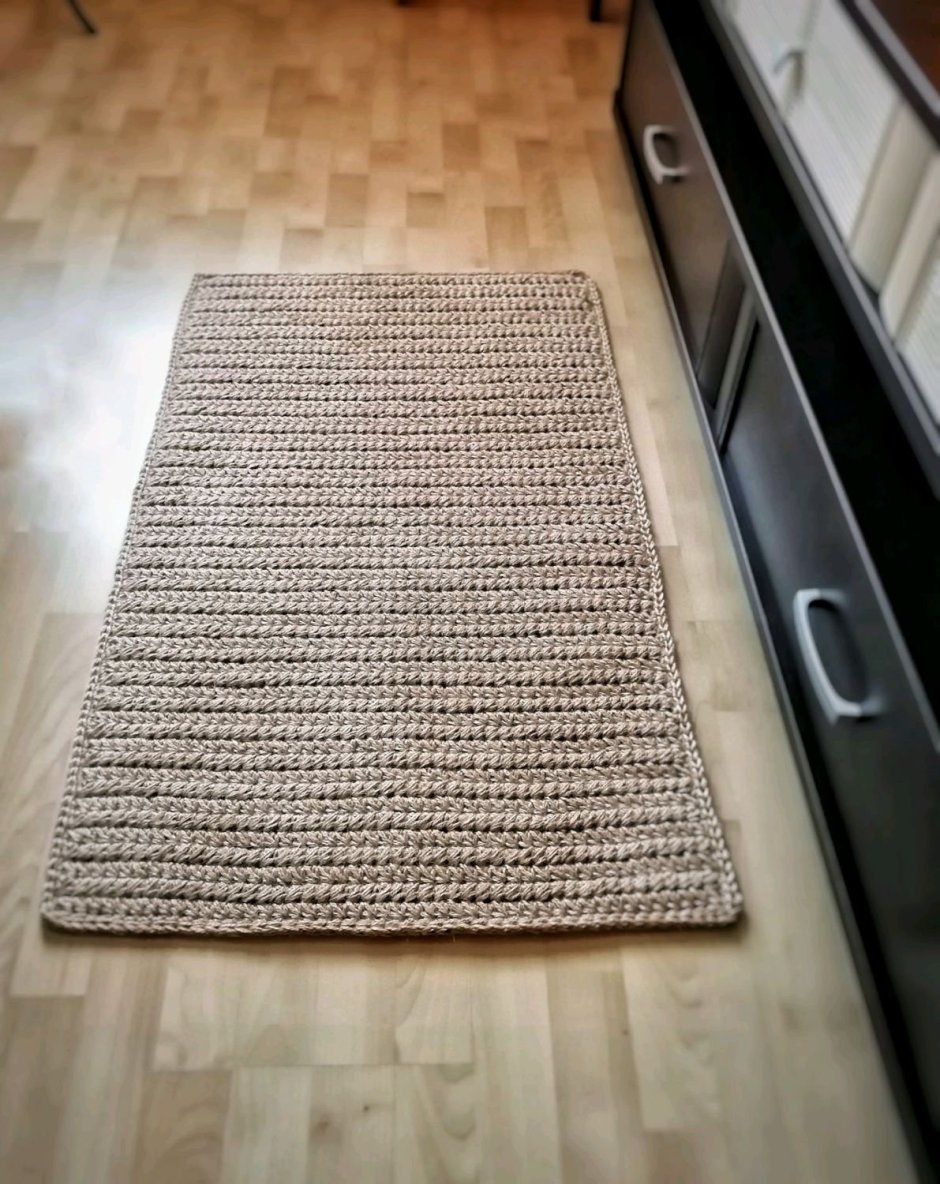 Квадратный коврик из джута