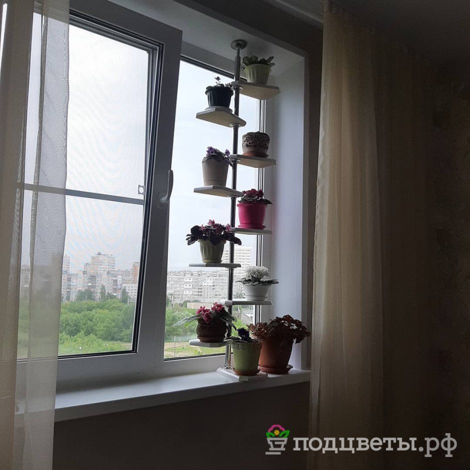 Полка для цветов на подоконник