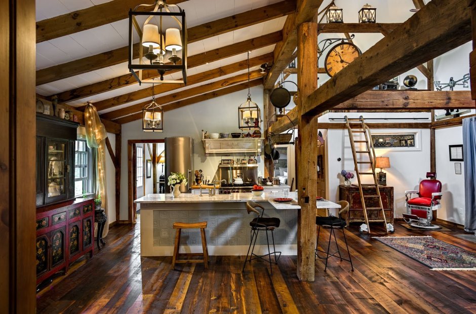 Дом в стиле амбара Barn House