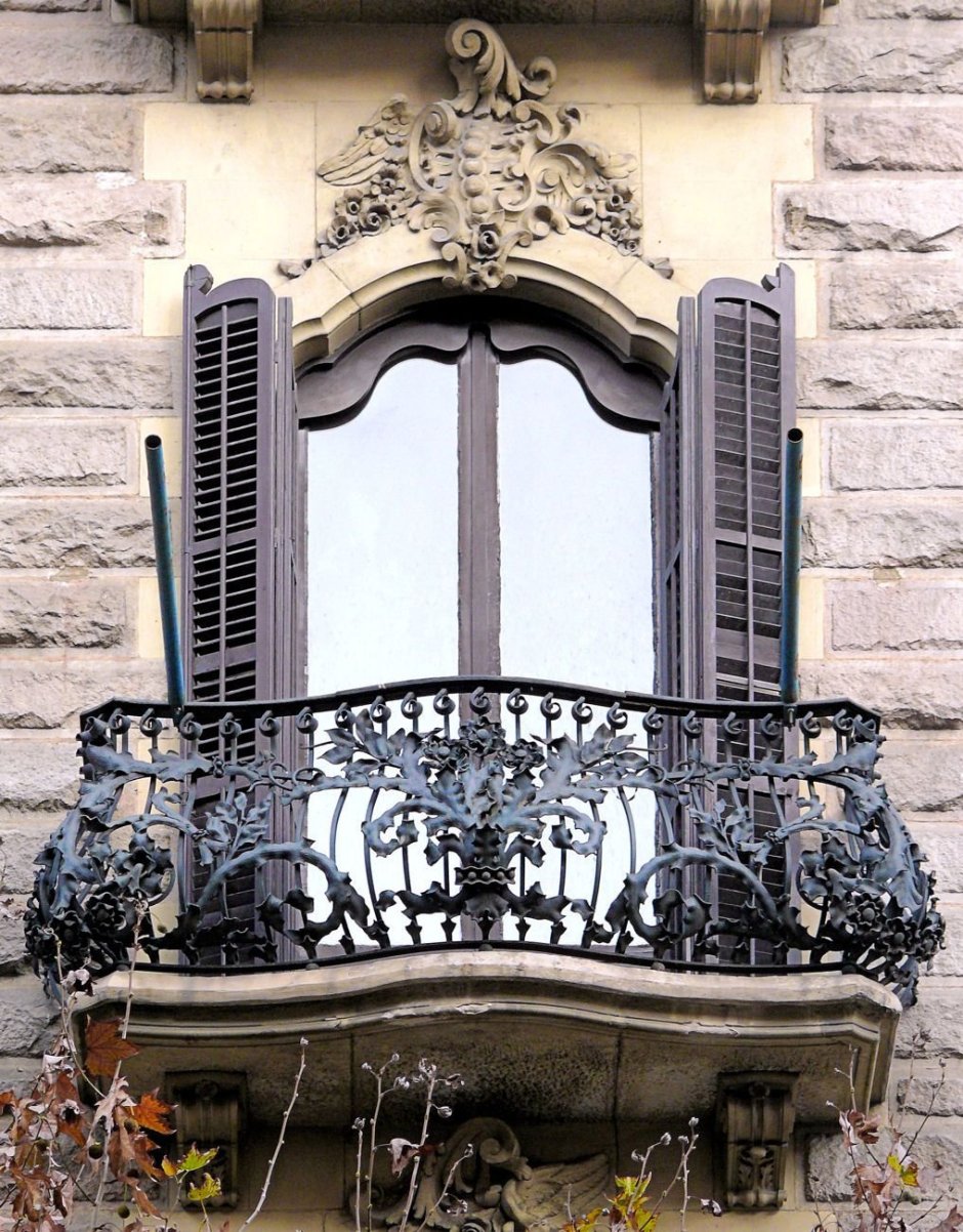 Кованый балкончик в стиле ар нуво Европа