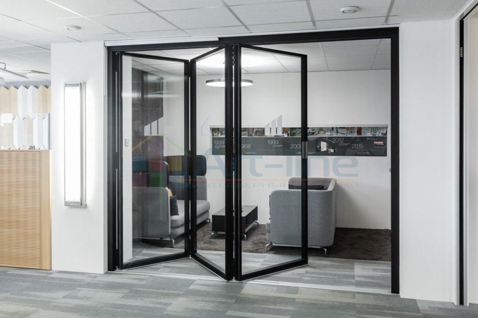 Movable Wall