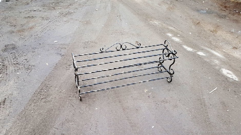 Обувница из арматуры