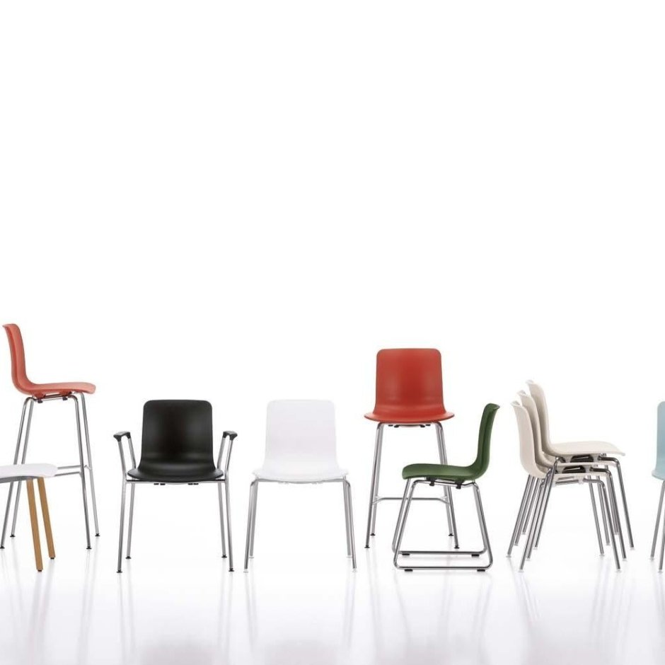 Стулья Vitra цвета