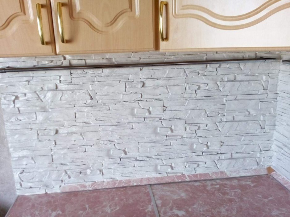 Фартук кухни из камня сланца