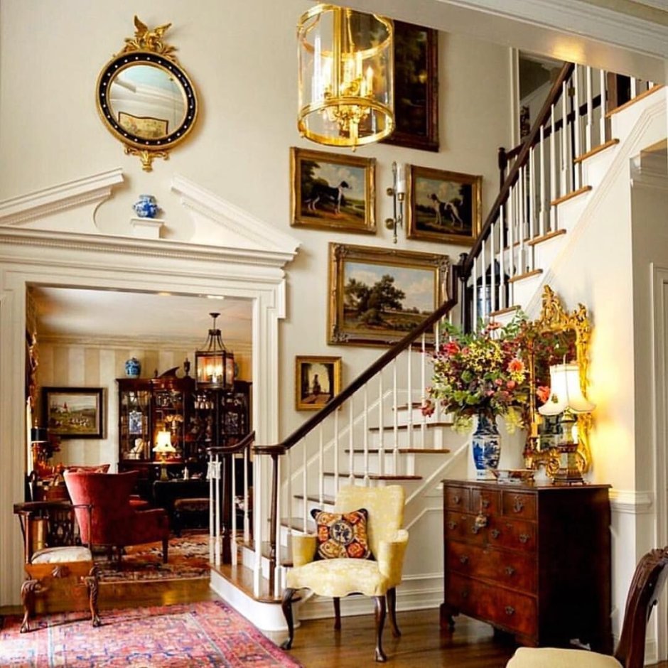 Old Classic House Interior Design
