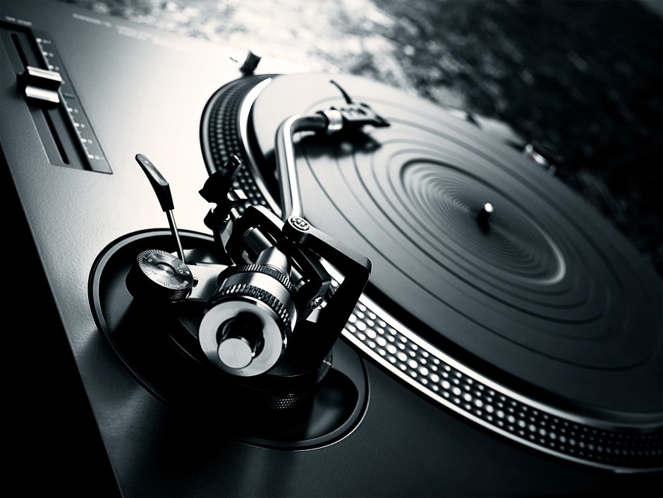 Виниловый проигрыватель Vertigo DJ-5600