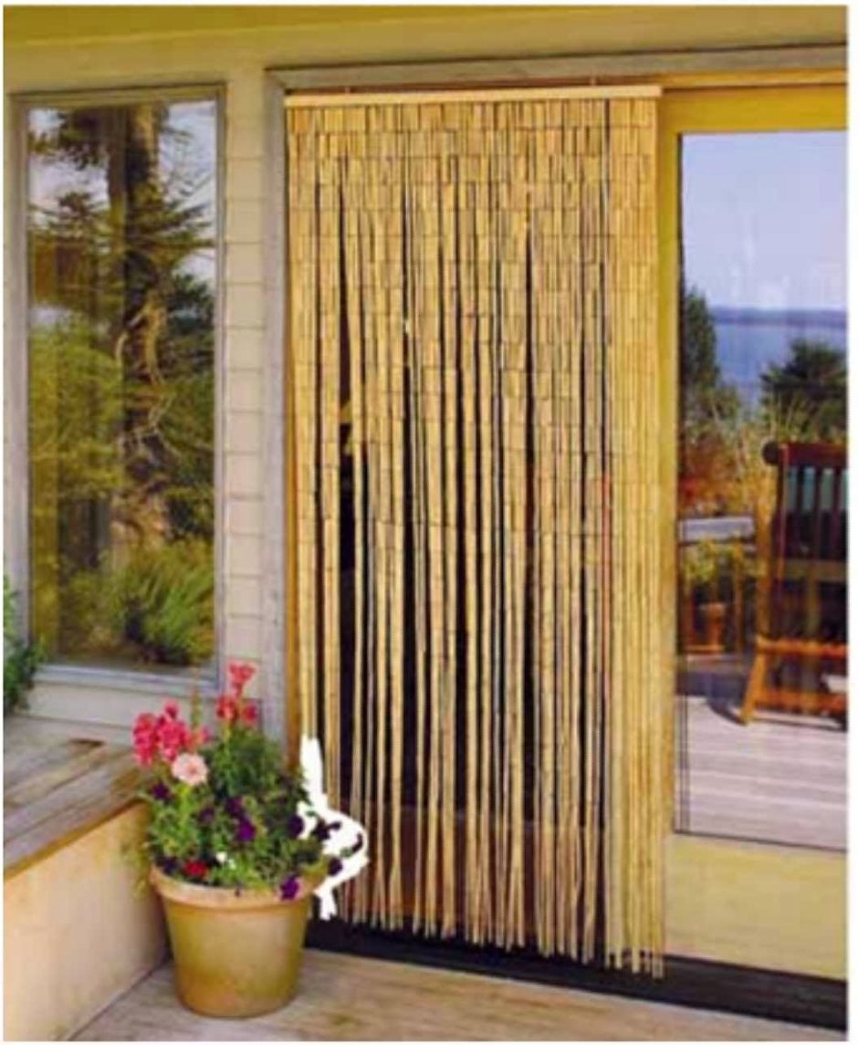 Штора на дверь из бамбука