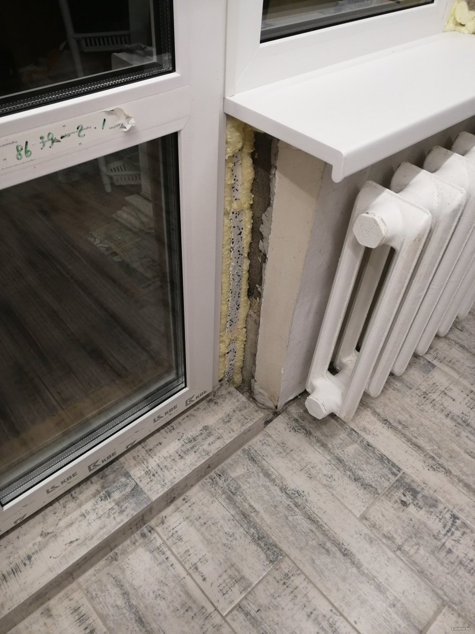 Пластиковый порожек на балкон