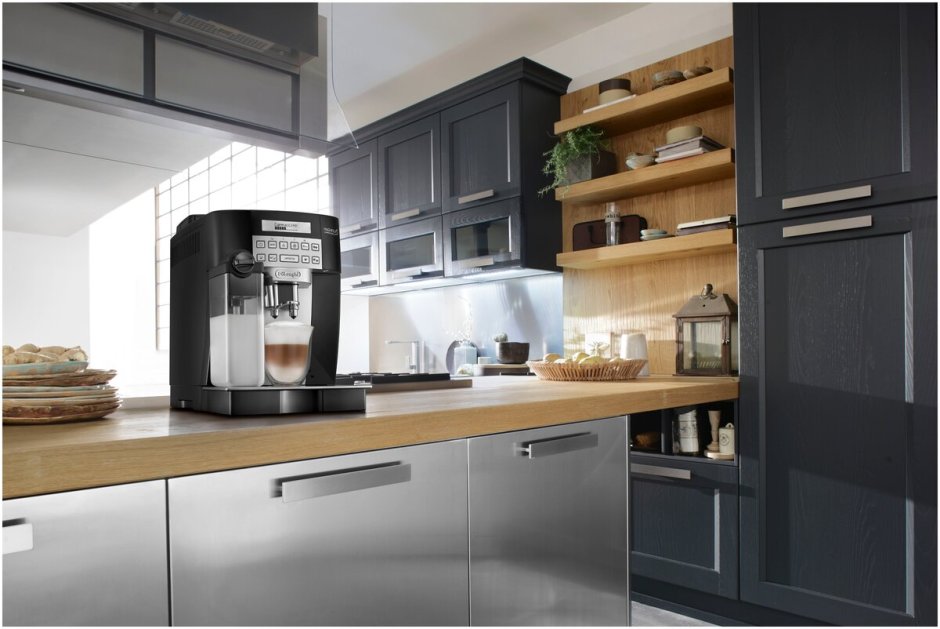 Кофемашина de'Longhi magnifica ECAM 22.360