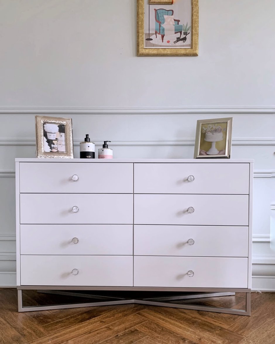 Комод ТИССЕДАЛЬ В спальне