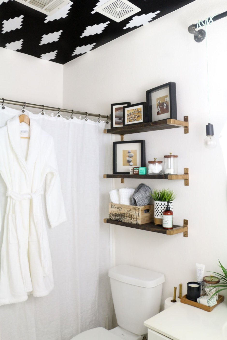 Barbara Sallik perfect Bathroom