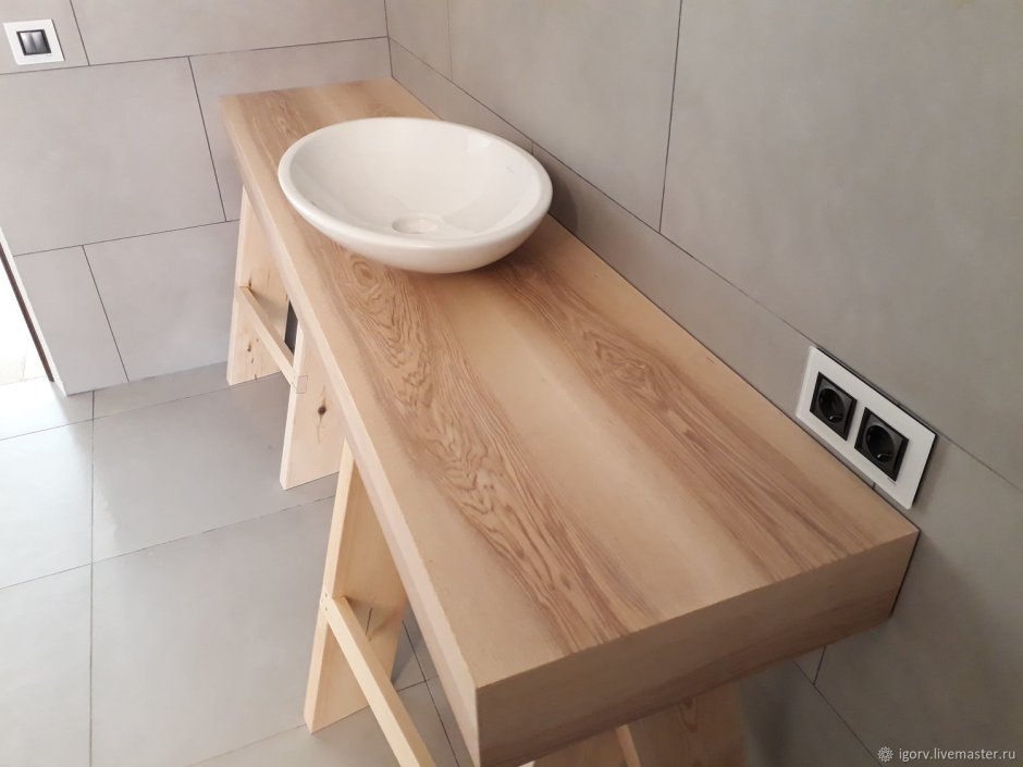 Столешница из ЯСЕНЬВ ванную комнату