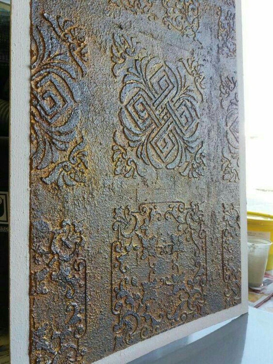 Орнамент на декоративной штукатурке стен