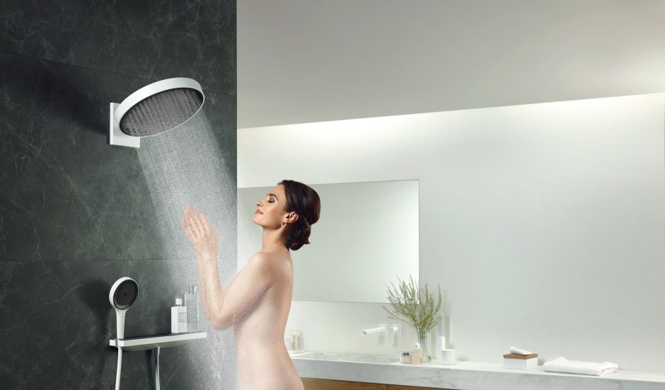 Верхний душ Hansgrohe Rainfinity 26230000