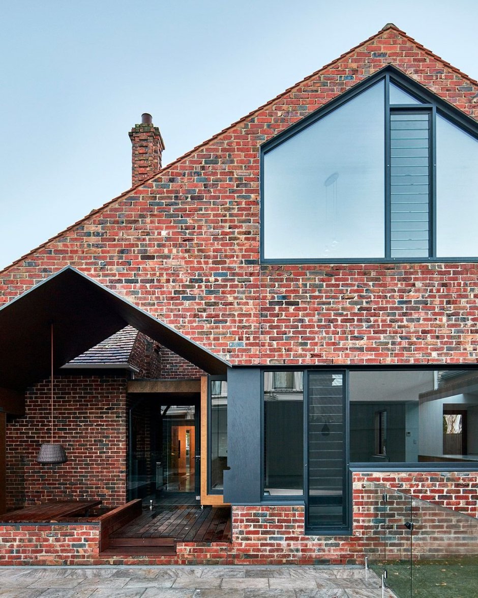 "Speckled Brick House Эстония"